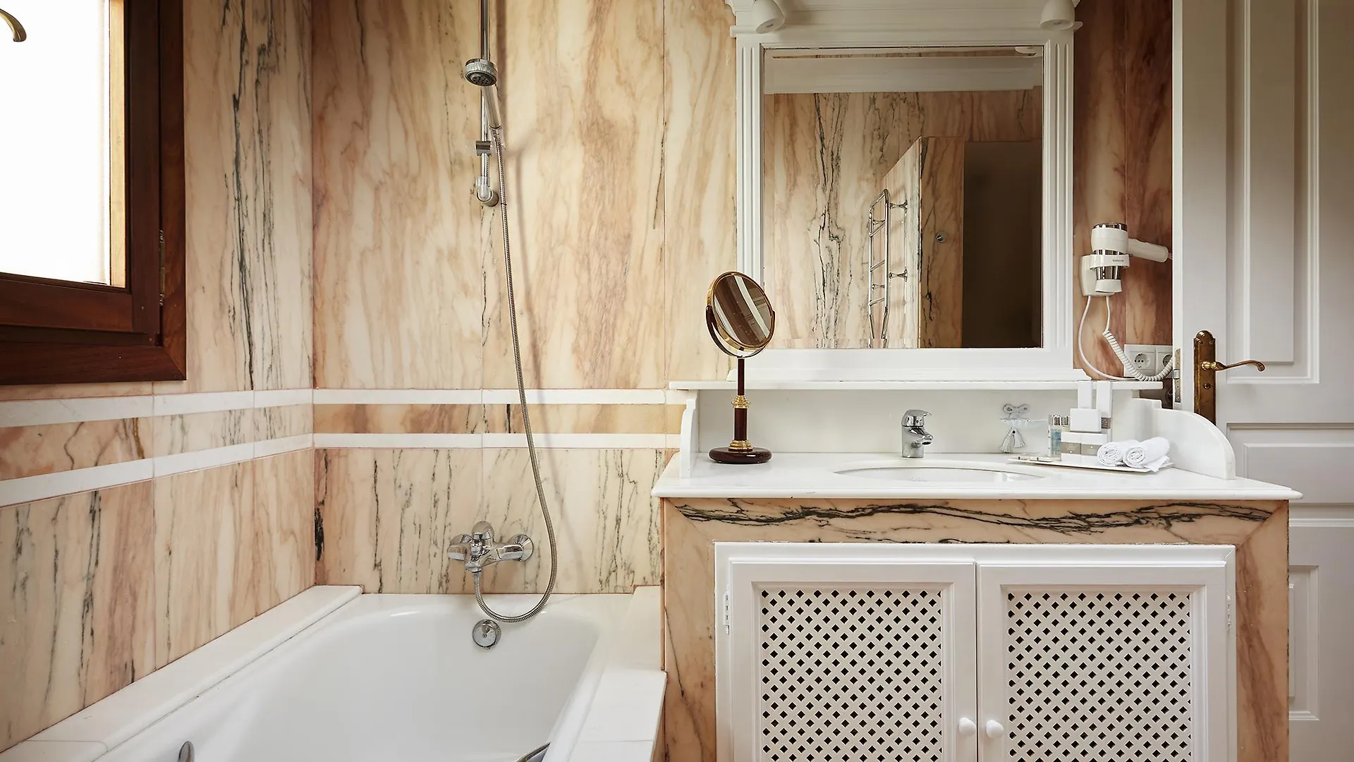 Hotel The Touch Puerto Banus Marbella