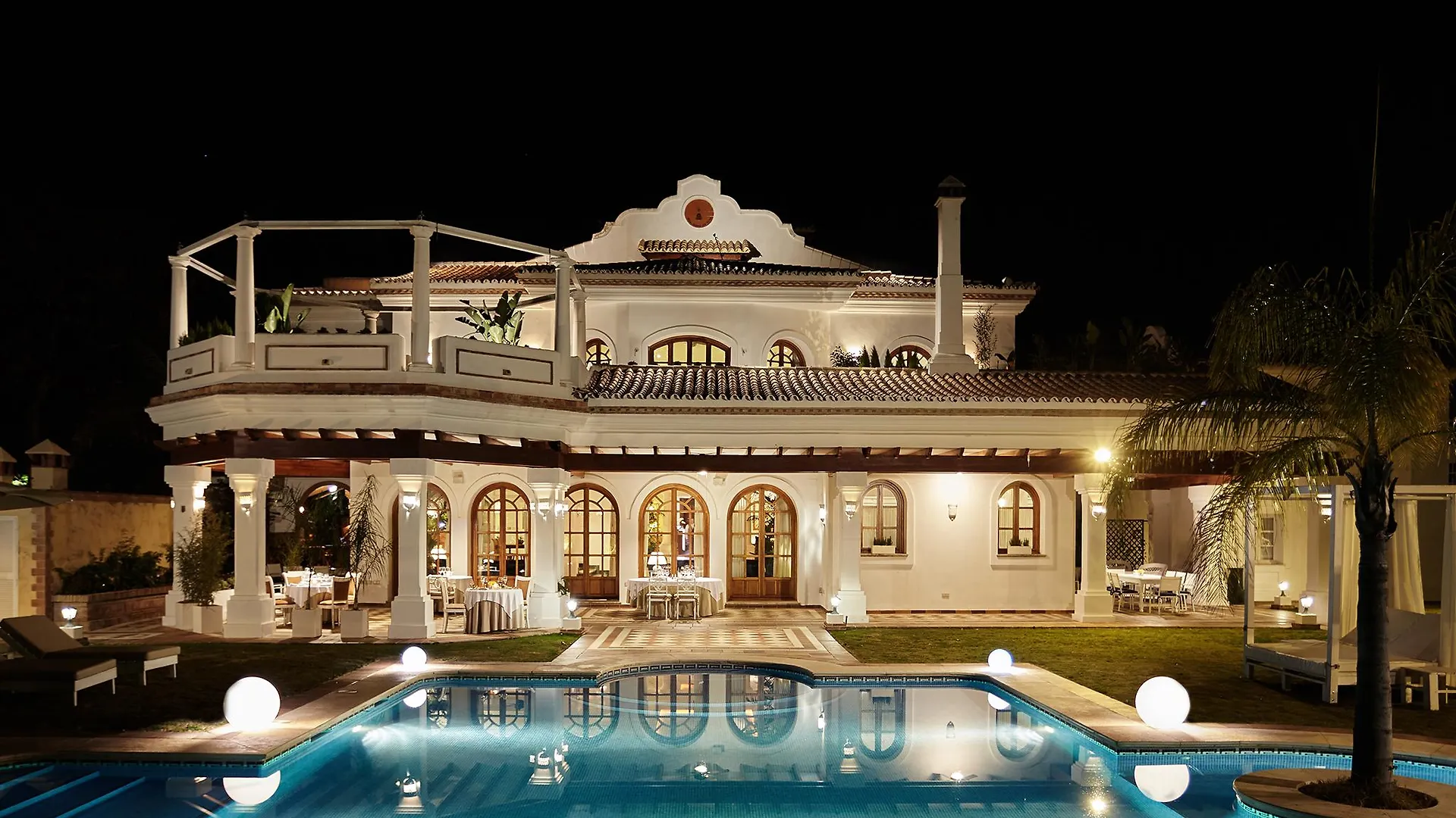 Hotel The Touch Puerto Banus contacts
