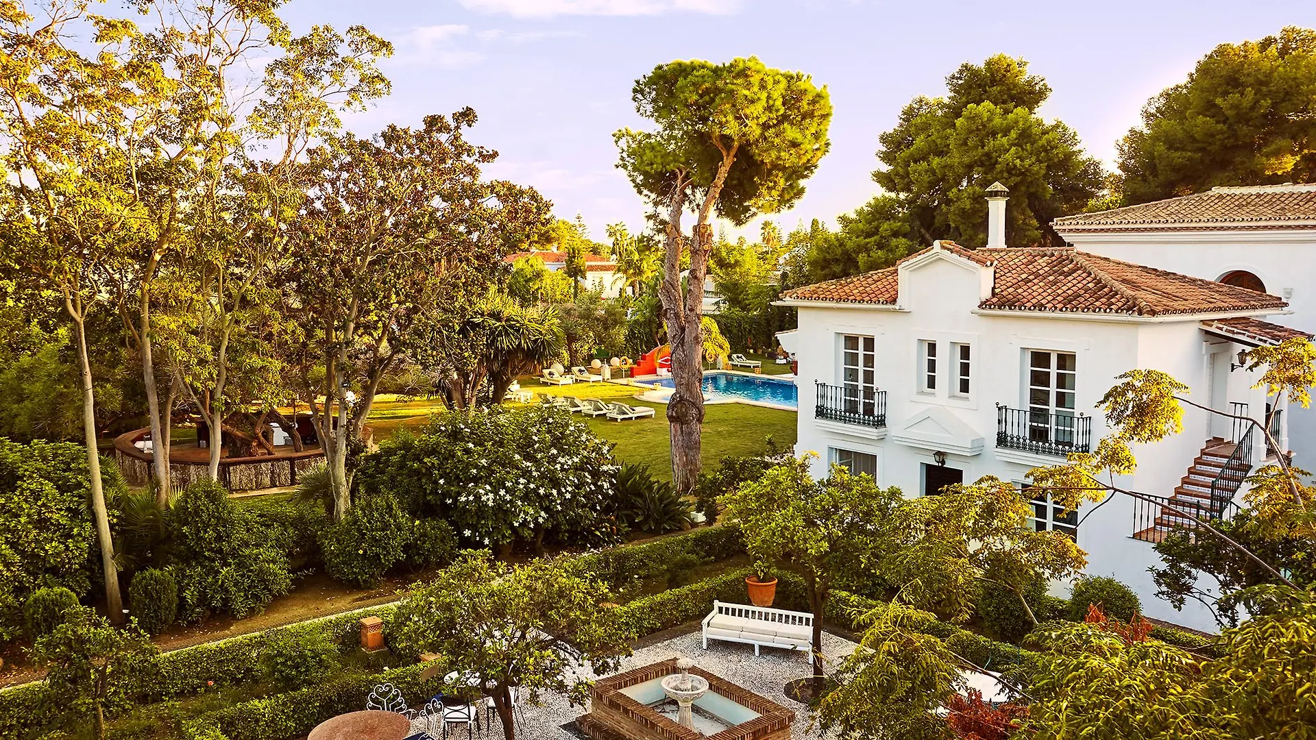Hotel The Touch Puerto Banus Marbella
