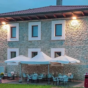 hostal-leo.bilbaohotelsspain.com/